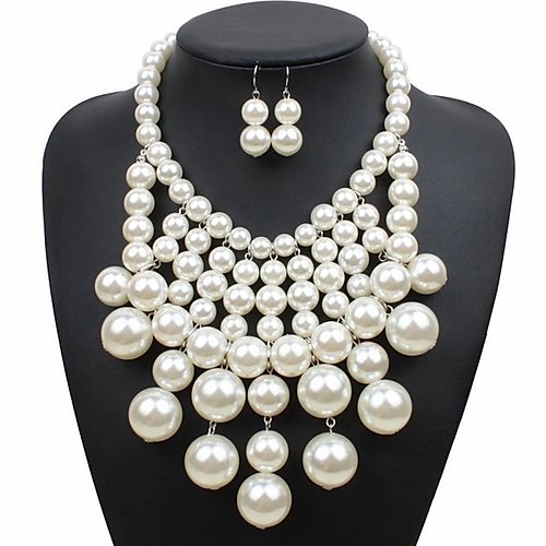 Plus Size - Pearl Bib Necklace - Majority Full Figured Fashion