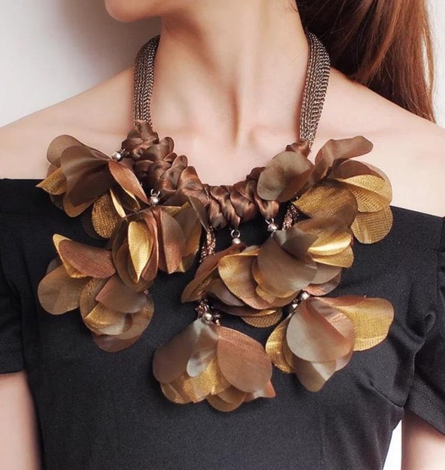 Chocolate Floral Necklace
