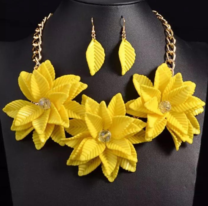 Yellow Leaf Necklace