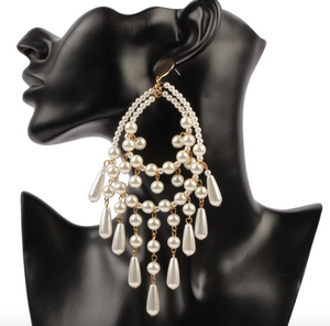 Plus Size - Pearl Tear Drop Earrings - Majority Full Figured Fashion